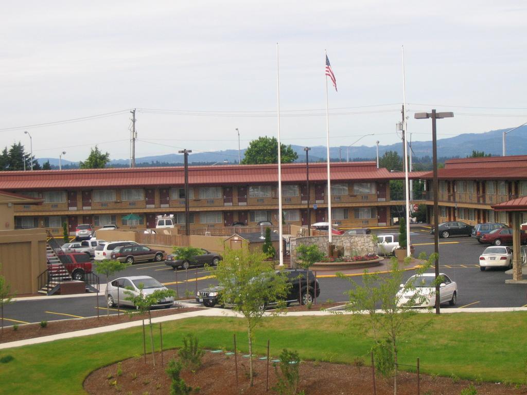 Rodeway Inn Portland Airport Kültér fotó